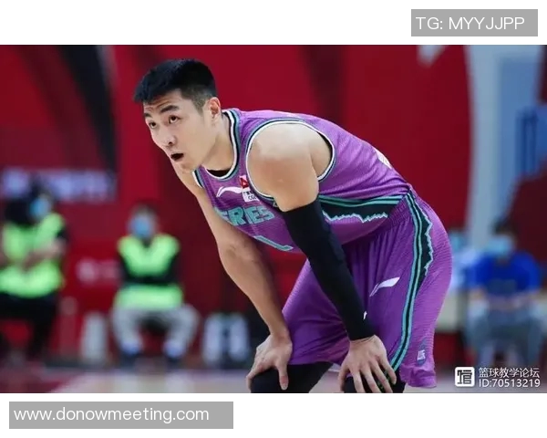 高诗岩：从青涩新星到篮球场上的闪耀之星的成长之路与未来展望